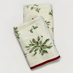(2) Lenox Christmas Holly Berries Bath Towel 100% Cotton Holiday